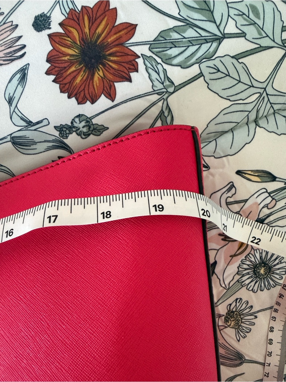 Kate spade newbury lane tote in desert rose color VGUC - Picture 8 of 9
